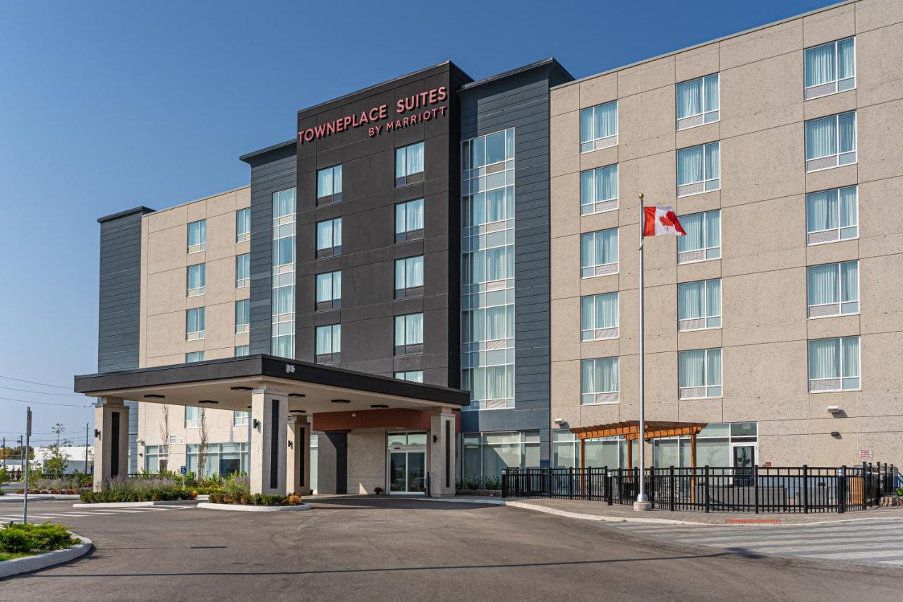 Towneplace Suites By Marriott Brantford And Conference Centre Exterior photo
